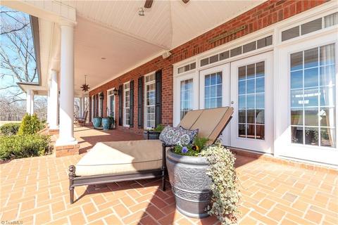 341 Bailey Rd, Advance, NC 27006 photo 2
