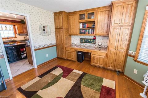 4881 Hampton Rd, Clemmons, NC 27012 photo 8