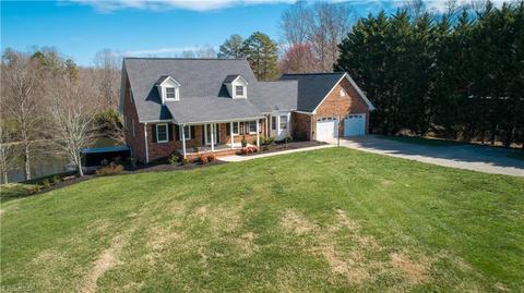4881 Hampton Rd, Clemmons, NC 27012 photo 2