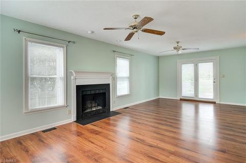 4307 Chilton Way, High Point, NC 27265 photo 3