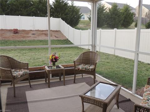 6723 Planters Dr, High Point, NC 27265 photo 4