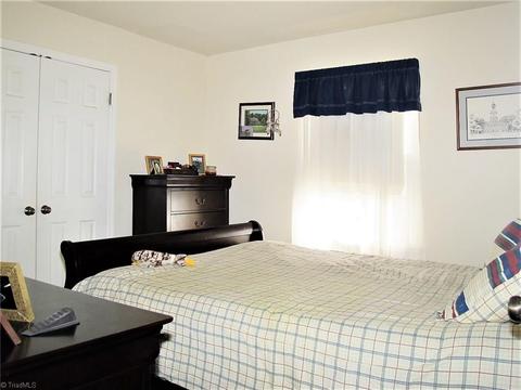 2885 Farmbrook Rd, Winston Salem, NC 27103 photo 11