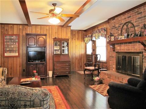 2885 Farmbrook Rd, Winston Salem, NC 27103 photo 9