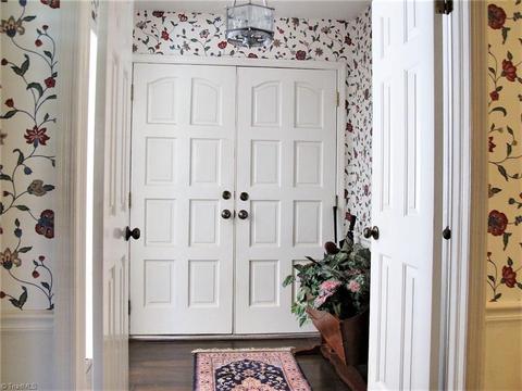 2885 Farmbrook Rd, Winston Salem, NC 27103 photo 4