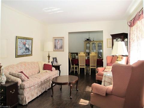 2885 Farmbrook Rd, Winston Salem, NC 27103 photo 5