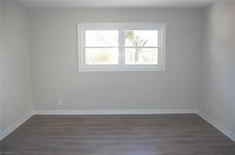 812 Pine Circle Dr, High Point, NC 27265 photo 13