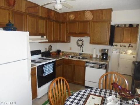 508 Abbie Ave, High Point, NC 27263 photo 3