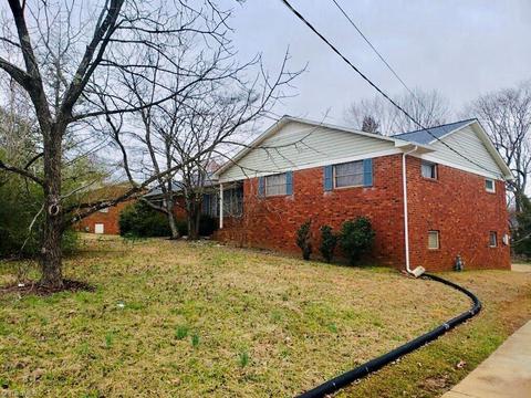 3947 Johnson St, High Point, NC 27265 photo 2
