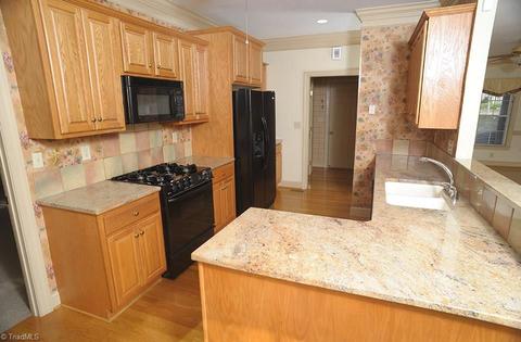 2001 Schofield Pl, Salisbury, NC 28144 photo 10