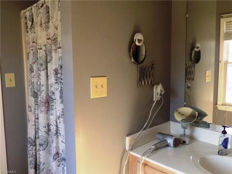 4101 Braddock Rd, High Point, NC 27265 photo 13
