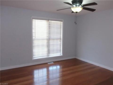 1070 Old Vfw Rd, Pinnacle, NC 27043 photo 10