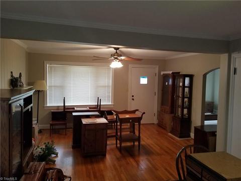 3991 E Pine St, Mount Airy, NC 27030 photo 5