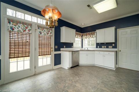 3403 Timberwolf Ave, High Point, NC 27265 photo 11