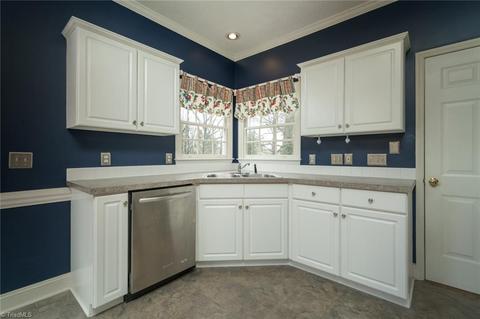3403 Timberwolf Ave, High Point, NC 27265 photo 13