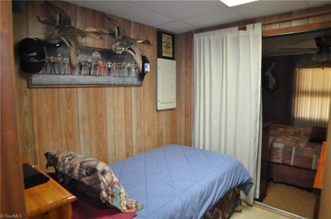 137 Phillips Gap Rd, Purlear, NC 28665 photo 7