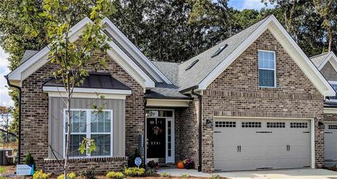 111 Windmill Trl, High Point, NC 27265 photo 1