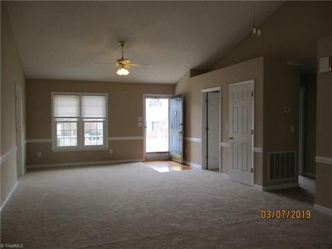 1212 Raspberry Run, Graham, NC 27253 photo 3