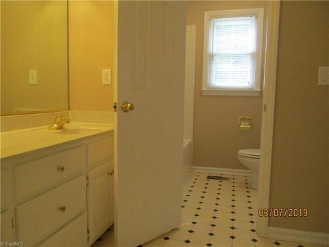 1212 Raspberry Run, Graham, NC 27253 photo 17
