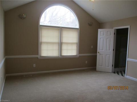 1212 Raspberry Run, Graham, NC 27253 photo 12