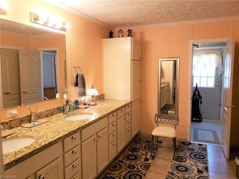 2045 Ray Loop Rd, Westfield, NC 27053 photo 19