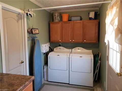 2045 Ray Loop Rd, Westfield, NC 27053 photo 17