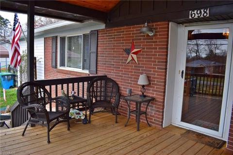 698 Flat Swamp Rd, Denton, NC 27239 photo 3
