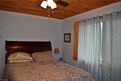 698 Flat Swamp Rd, Denton, NC 27239 photo 22