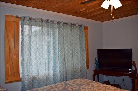 698 Flat Swamp Rd, Denton, NC 27239 photo 21