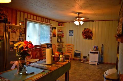 698 Flat Swamp Rd, Denton, NC 27239 photo 13