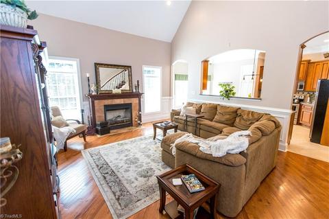 8501 Blackstone Dr, Colfax, NC 27235 photo 9