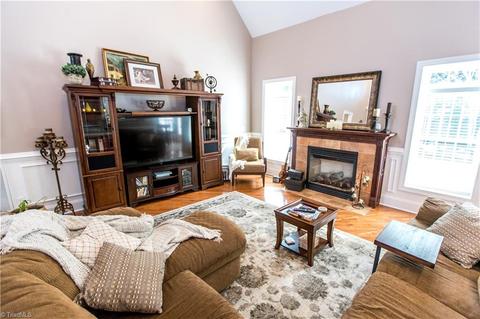 8501 Blackstone Dr, Colfax, NC 27235 photo 10