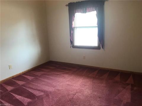 483 James Ct, High Point, NC 27265 photo 7
