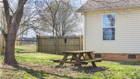 634 Fuller Mill Rd, Trinity, NC 27370 photo 3