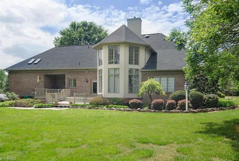 118 Augusta Pl, High Point, NC 27265 photo 2