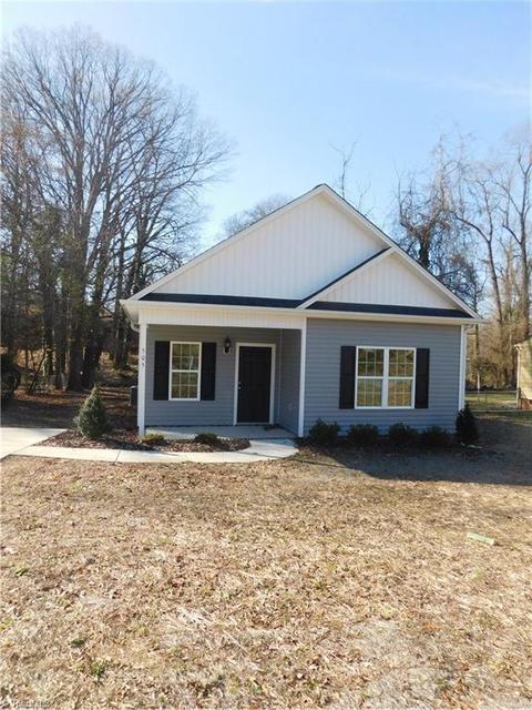 839 Howard Pl, High Point, NC 27262 photo 1