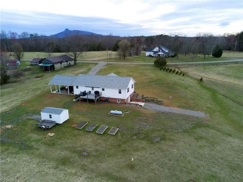 1055 Venable Rd, Pilot Mountain, NC 27041 photo 28