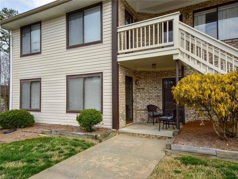 408 English Ct, Trinity, NC 27370 photo 1