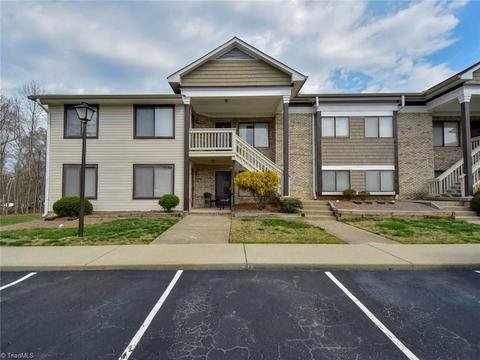 408 English Ct, Trinity, NC 27370 photo 2