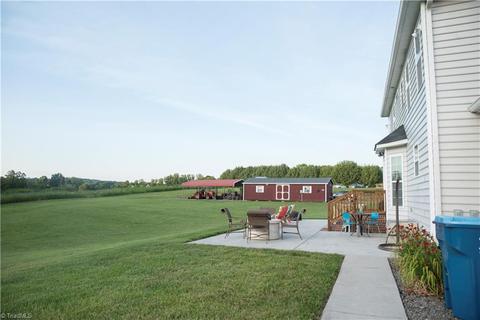 2160 Sheffield Rd, Harmony, NC 28634 photo 6