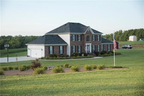 2160 Sheffield Rd, Harmony, NC 28634 photo 1