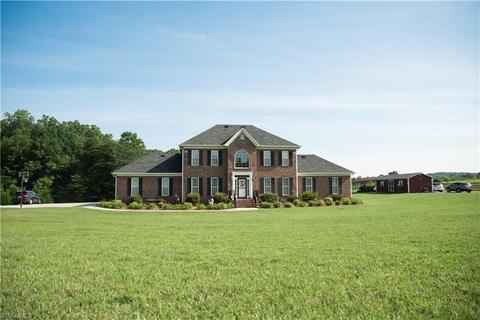 2160 Sheffield Rd, Harmony, NC 28634 photo 3