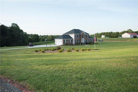 2160 Sheffield Rd, Harmony, NC 28634 photo 7