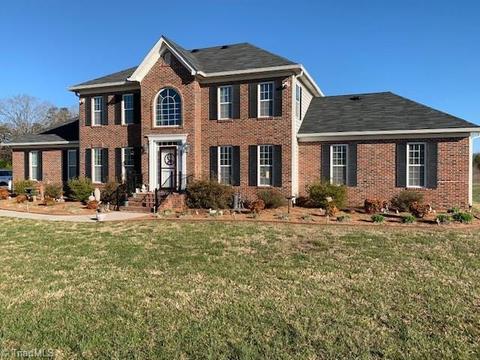 2160 Sheffield Rd, Harmony, NC 28634 photo 2