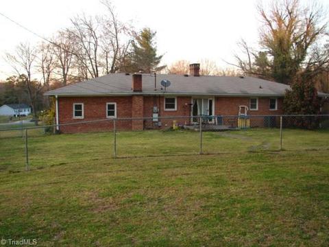 5256 Ridge Dr, Trinity, NC 27370 photo 18