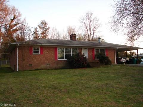 5256 Ridge Dr, Trinity, NC 27370 photo 14