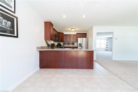 166 Peace Ct, Advance, NC 27006 photo 9