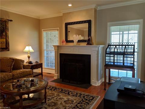 2437 Addison Blvd, High Point, NC 27262 photo 6