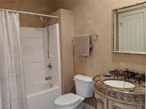 2437 Addison Blvd, High Point, NC 27262 photo 19