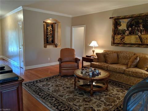 2437 Addison Blvd, High Point, NC 27262 photo 5