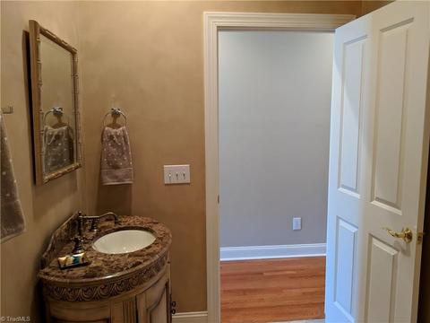 2437 Addison Blvd, High Point, NC 27262 photo 20